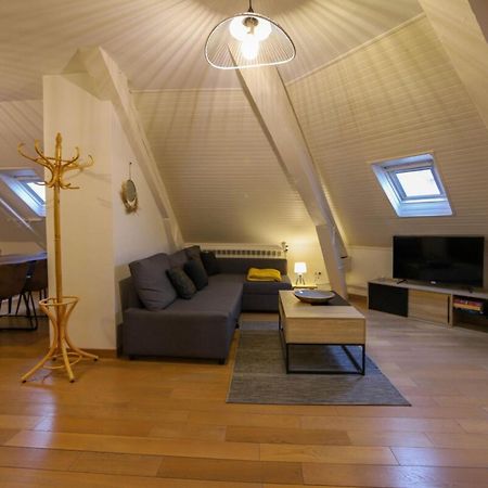Le Factory Duplex En Vieille Ville Cote Lac Аннесі Екстер'єр фото