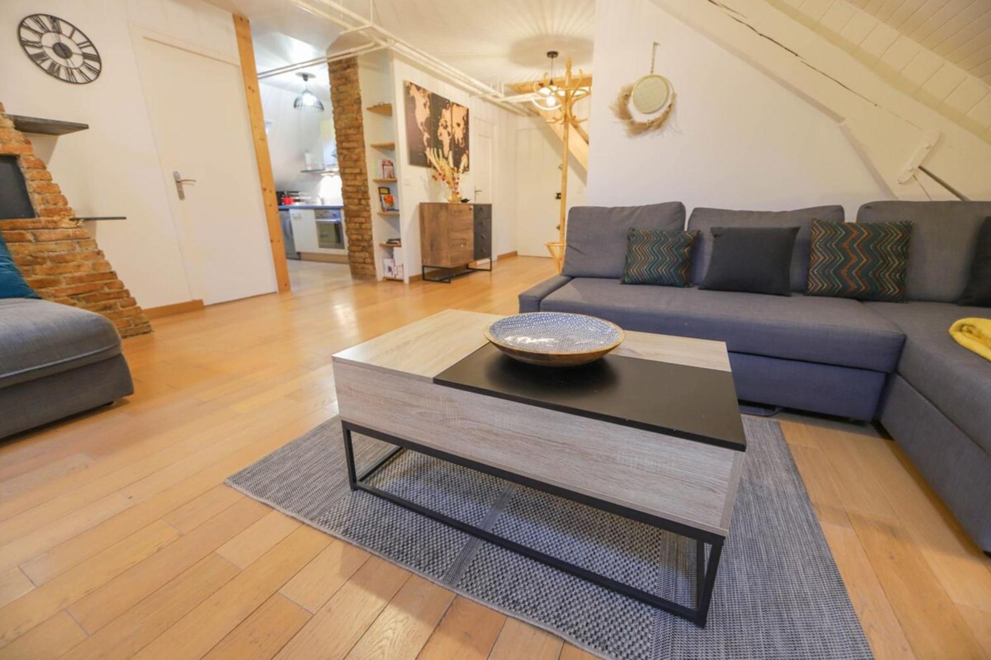Le Factory Duplex En Vieille Ville Cote Lac Аннесі Екстер'єр фото