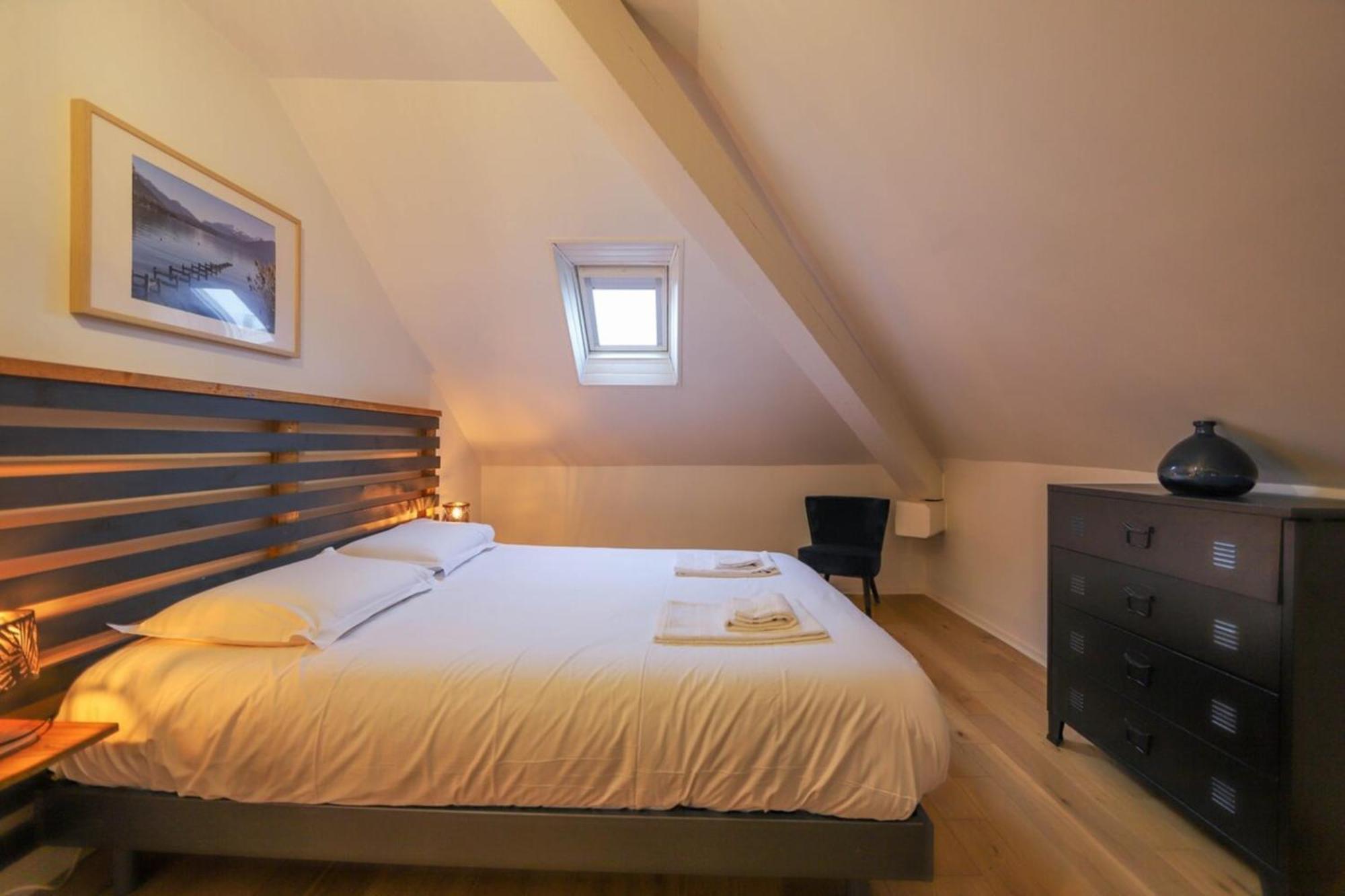 Le Factory Duplex En Vieille Ville Cote Lac Аннесі Екстер'єр фото